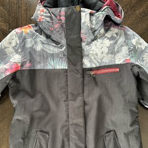 Roxy dry flight women’s ski snowboard jacket size medium